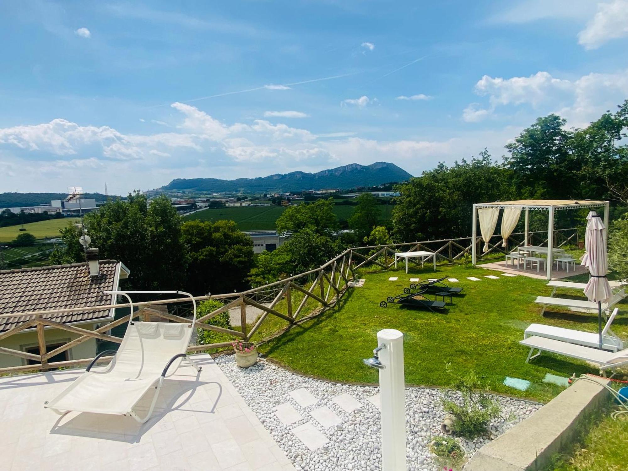 Villa Poggio Ulivo Pool-Apartments Rivoli Veronese Luaran gambar